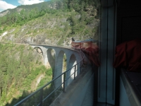 Passaggio in treno sul famoso Landwasser Viadukt