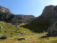 Panorama sul Colle palasina al termine della discesa lungo l'impegnativo sentiero
