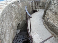 I resti del Forte dello Chaberton - Le scale interne alle torri