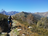 Da Monte Marca in direzione di Bocchetto Sessera