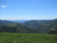Panorama sul territorio di confine tra Italia e Svizzera  da Mater (vista ad ovest)