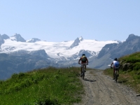 Salita a Les Suches, panorama sul Rutor