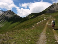 Alpe Chavanne superiore - ultimo tratto di salita, sullo sfondo il Col Chavanne