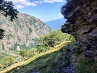 Sentiero/mulattiera che al Col Clapier scende all'interno della Val Clarea