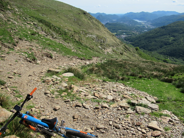 Inizio del sentiero finale che dall'Alpe Davrosio riporta a Tesserete