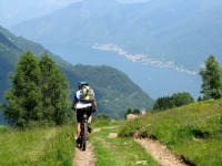 Verso l'Alpe di Cerano