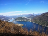 Panorama sul lago Ceresio da un altro bel punto panoramico scendendo a Cuasso al Lago