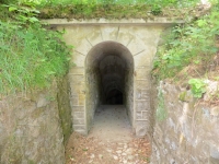 Ingresso ad una delle tante gallerie della Linea Cadorna sul Monte La Nave