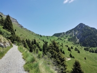 Dal Passo Tremalzo alla Bocca di Val Marza - A dx il Corno della Marogna