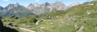 Panoramica su Alpe Toggia, con Corni di Nefelgiù e Gruppo di Ban sullo sfondo