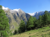Valle Malvaglia, panorama su Pizzo del Ramulazz (2.939), Piz di Strega (2.912), Cima Rossa (3.161) e Cima dei Cogn (3.063)