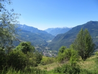 Panoramica sulla parte iniziale della Val d'Aosta, percorrendo la Strada della collina di Châtillon