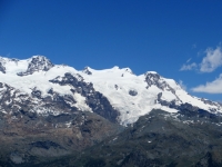 Vista dal Col di Portola sulla catena del Monte Rosa - Punta Dufour (4.634), Punta Gnifetti (Rif. Margherita, 4.554), Punta Parrot (4.432), Piramide Vincent (4.215), Lyskamm Orientale (4.527)