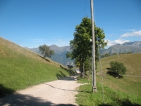 Pian della Fontana, in direzione dell'Alpe Muscera