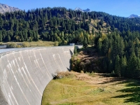 La diga del Lago d'Isola