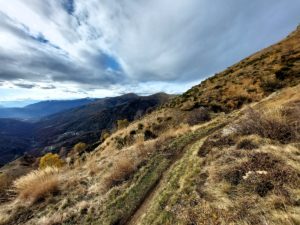 Da San Lucio in direzione di Alpe Pietrarossa