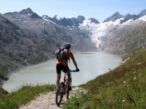 Fantastico panorama su Oberaarsee e Oberaargletscher