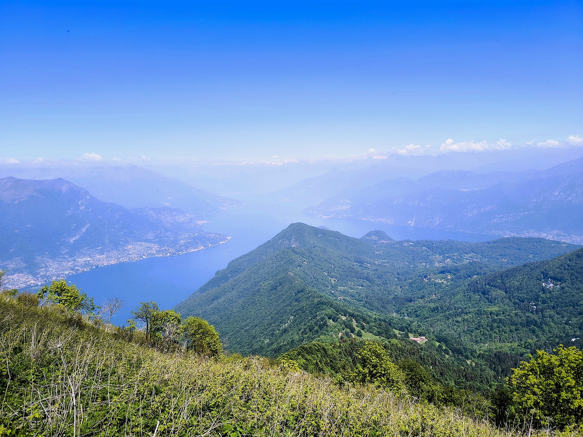Panorama dal Monte San Primo