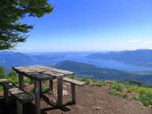 Panorama sul Lago Maggiore dal Monte Todun