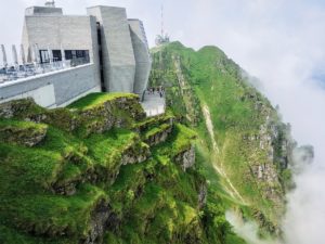 Sulla vetta del Monte Generoso