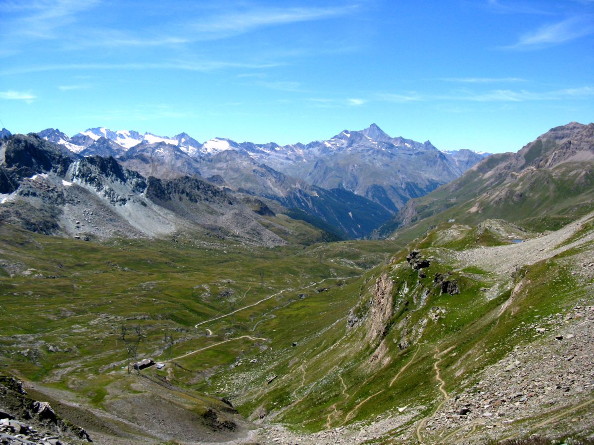 Vallon de Urtier dalla finestra di Champorcher e Rifugio Sogno presso l'Alpe di Peradza